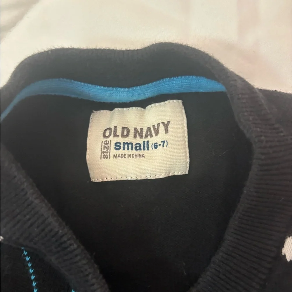 Old Navy stylish argyle